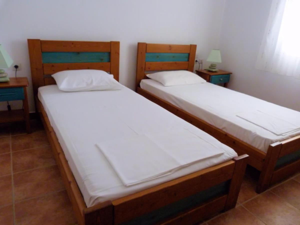 Ioli Apartments Alopronia Buitenkant foto