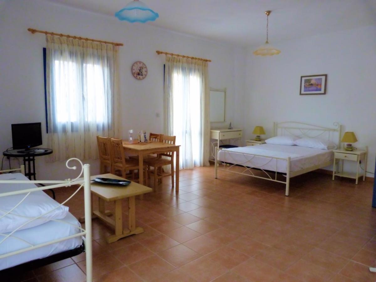 Ioli Apartments Alopronia Buitenkant foto