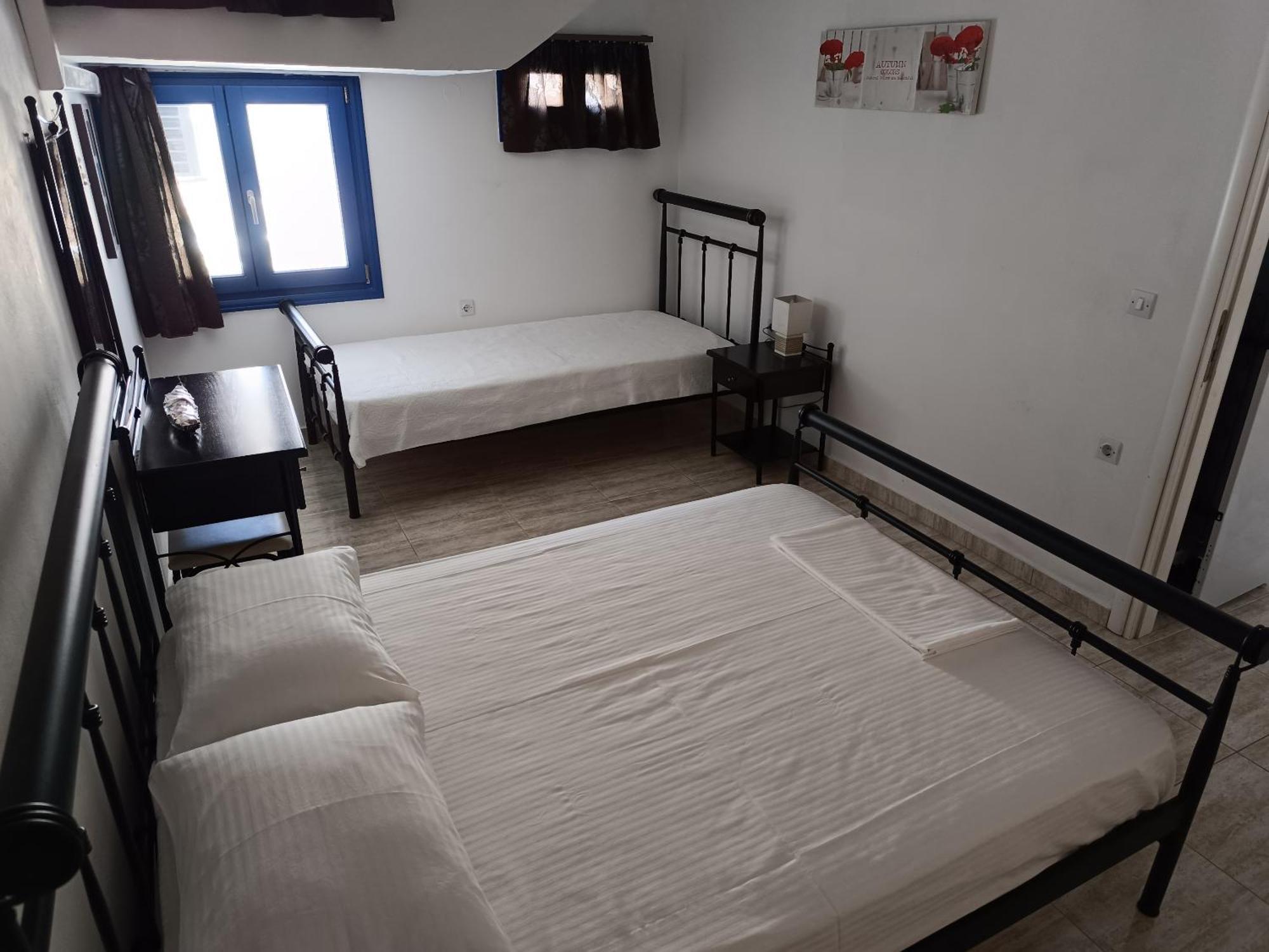 Ioli Apartments Alopronia Buitenkant foto