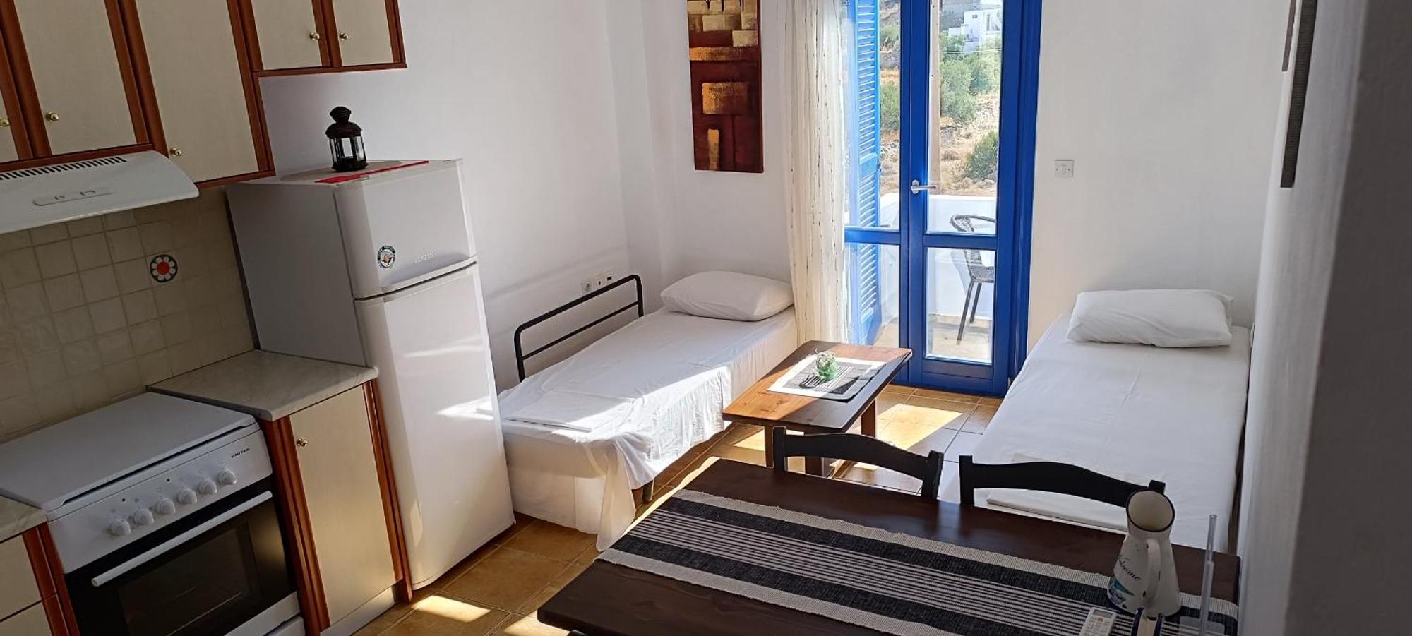 Ioli Apartments Alopronia Buitenkant foto